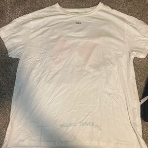 Men’s off white t shirt large